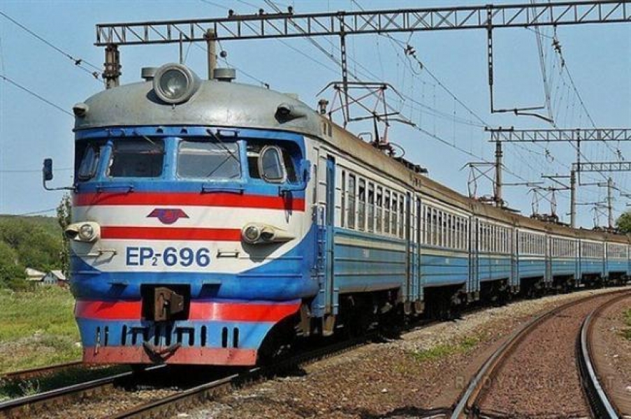 Ukrzaliznytsia canceled 7 suburban trains